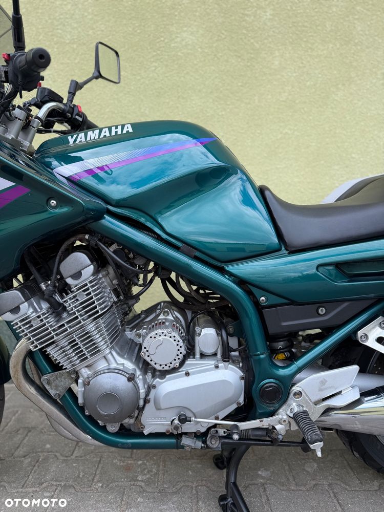 Yamaha XJ - 28
