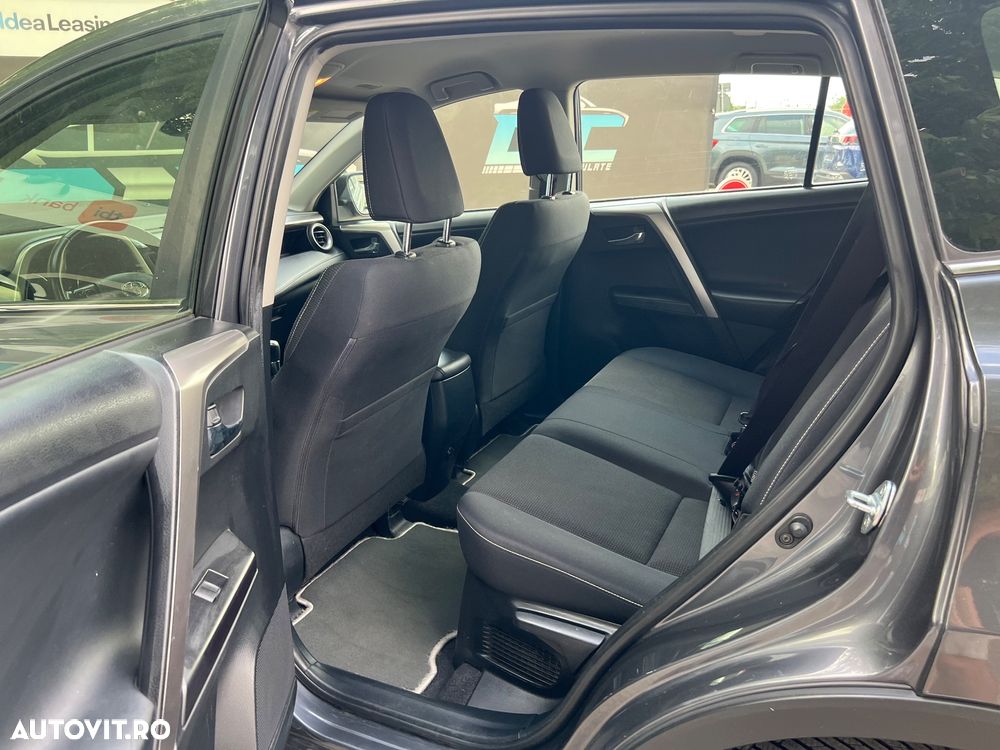 Toyota RAV4 2.5 Hybrid VVT-iE 4x2 Dynamic - 25