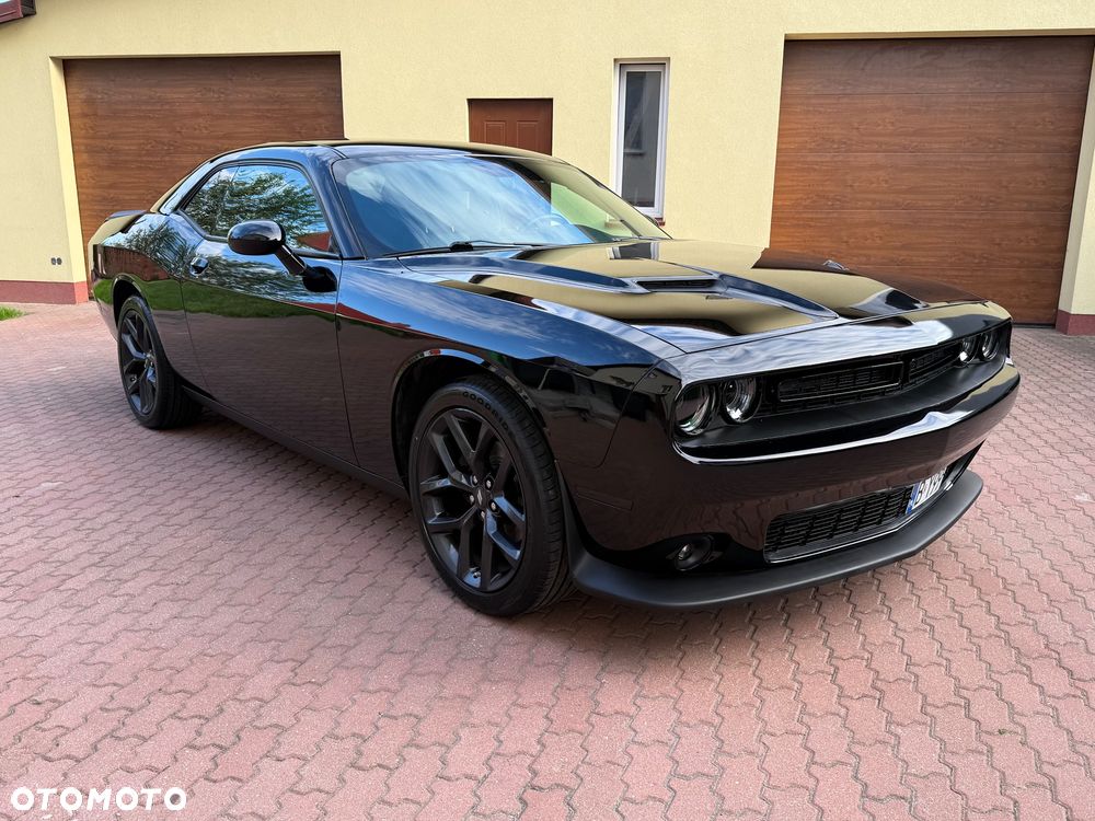 Dodge Challenger 3.6 SXT Plus - 35