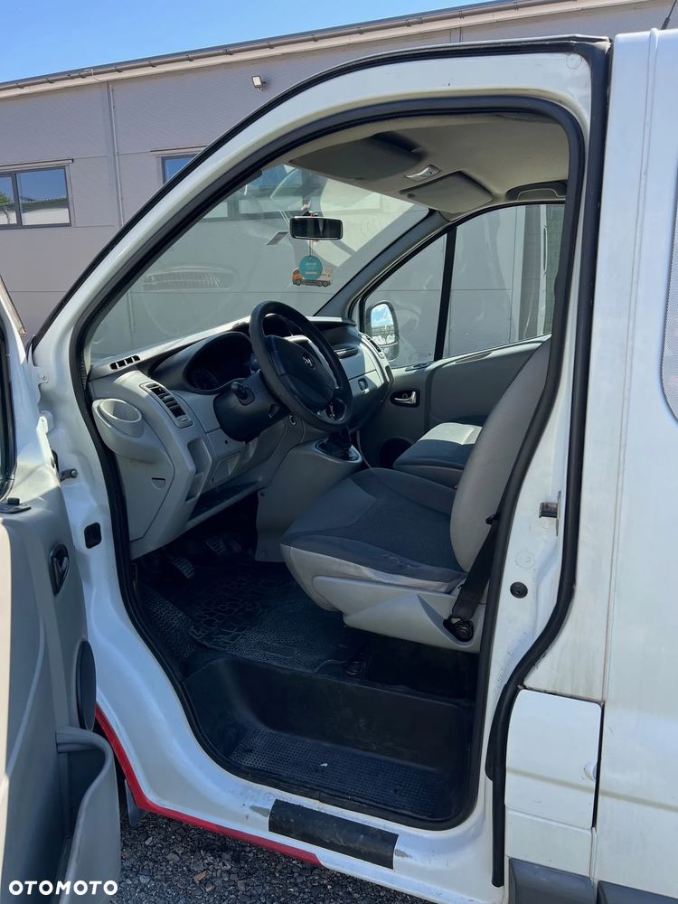Opel Vivaro - 5