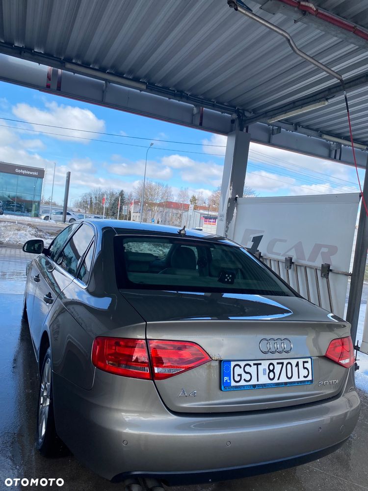 Audi A4 Avant 2.0 TDI Multitronic - 2