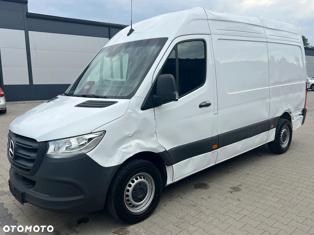 Mercedes-Benz Sprinter L2 - 6