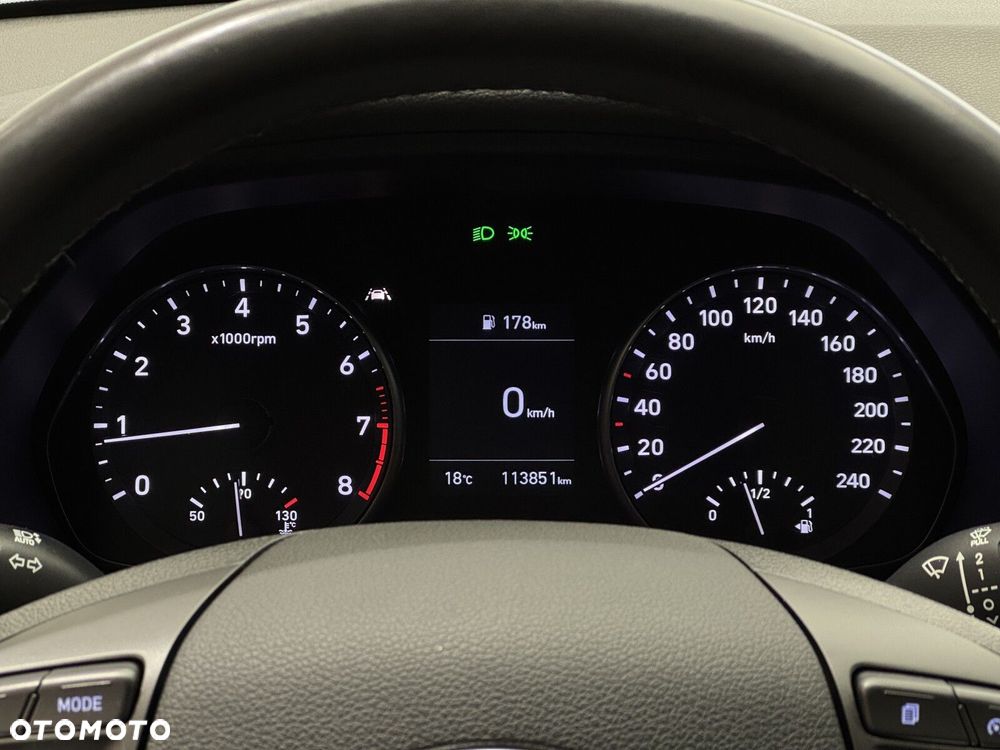 Hyundai i30 1.5 DPI Classic + - 15