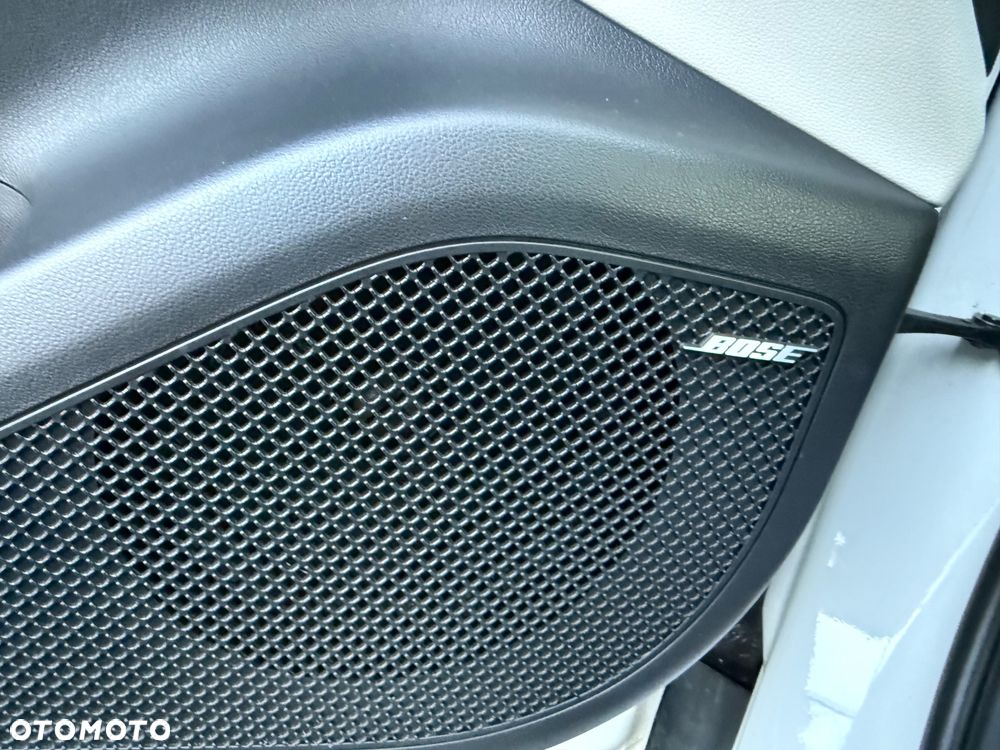 Hyundai Tucson 1.6 T-GDi 48V-Hybrid 4WD DCT Trend - 30