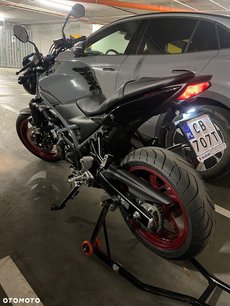 Suzuki SV - 14