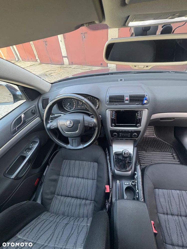 Skoda Octavia - 12