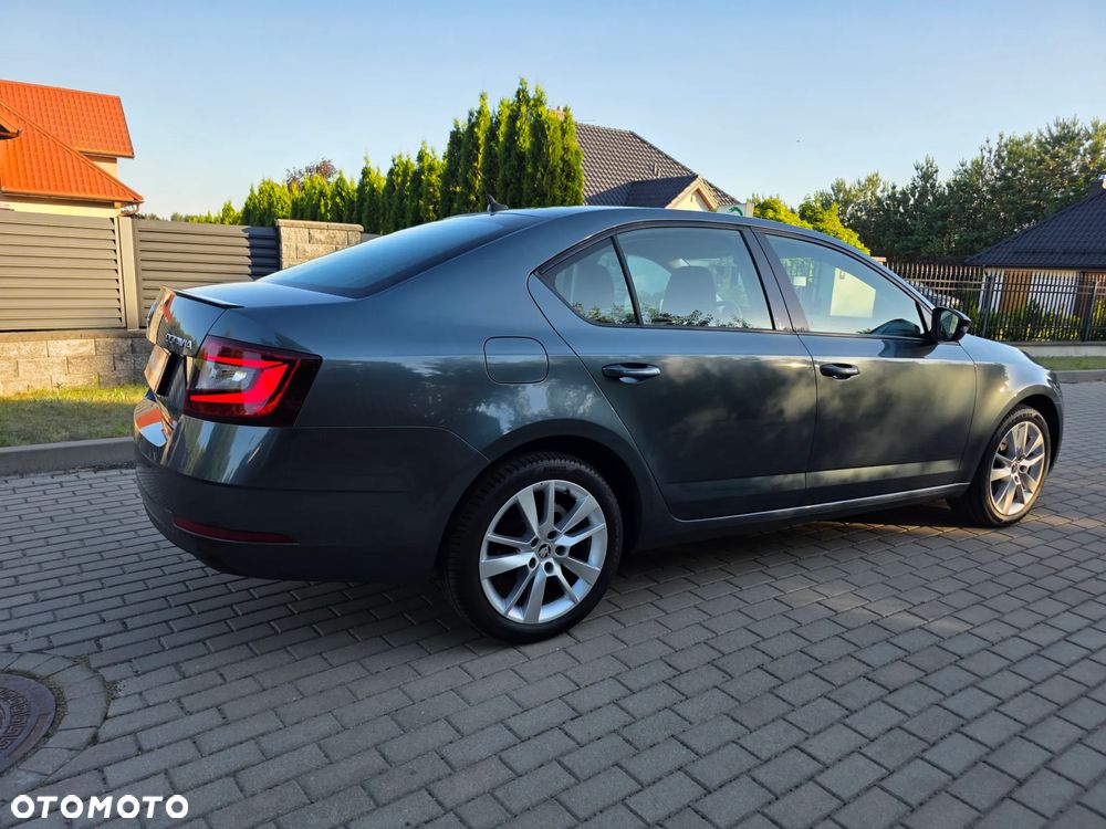 Skoda Octavia 1.5 TSI ACT Style - 12