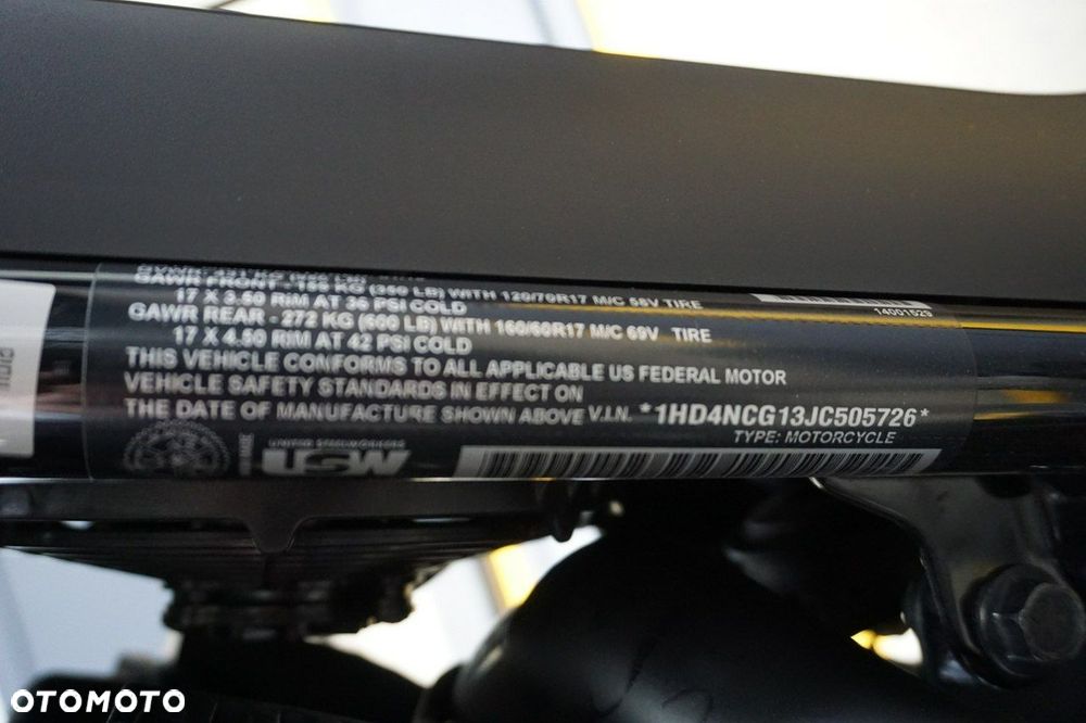 Harley-Davidson Street Rod XG 750A - 23