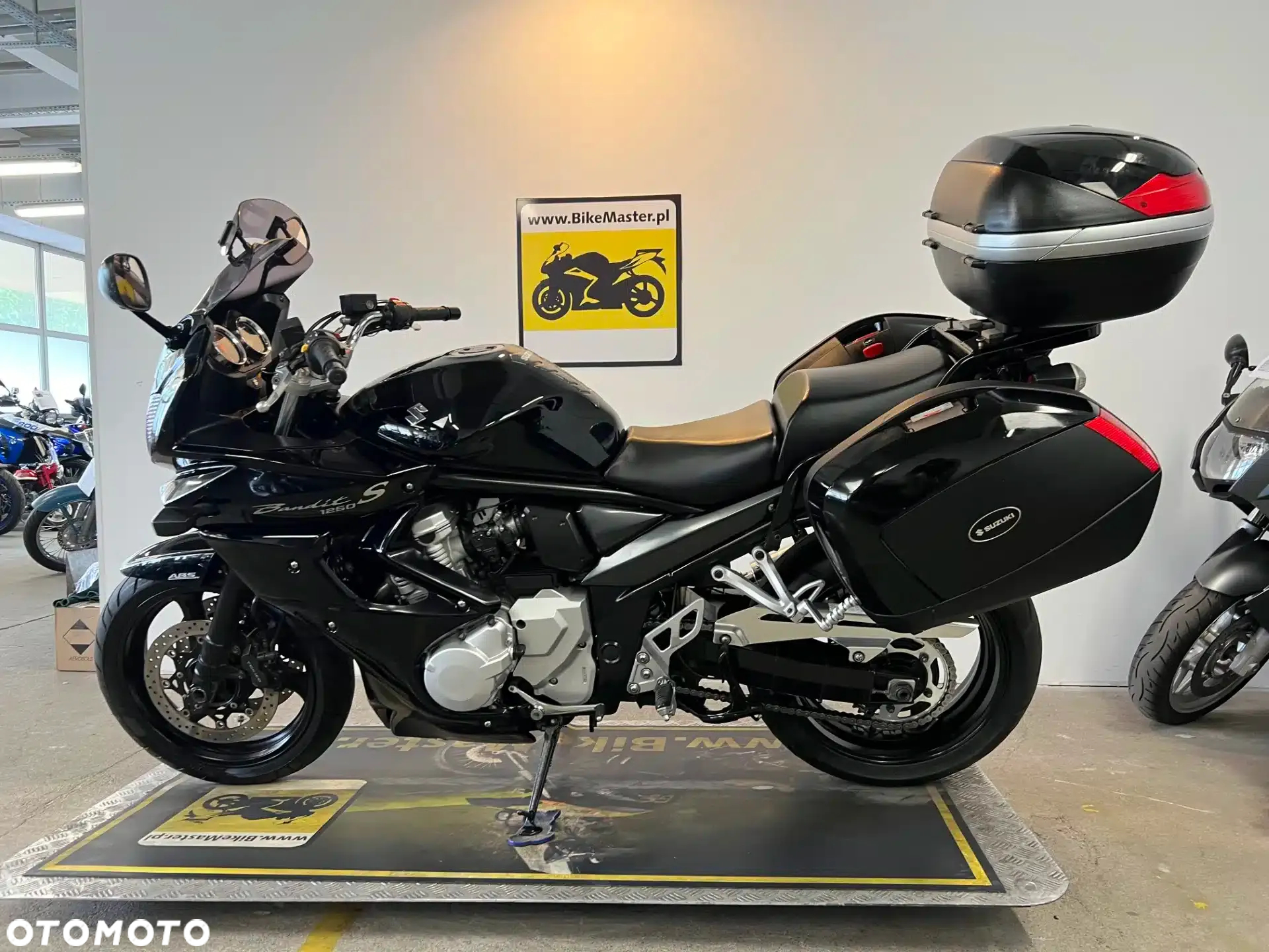 Suzuki Bandit - 2