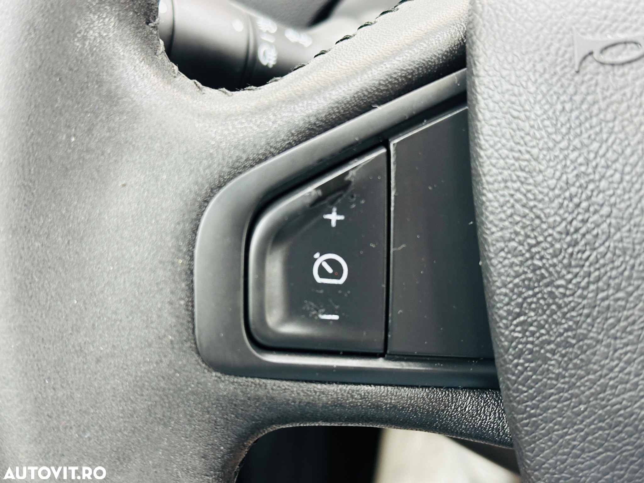 Renault Scenic - 36