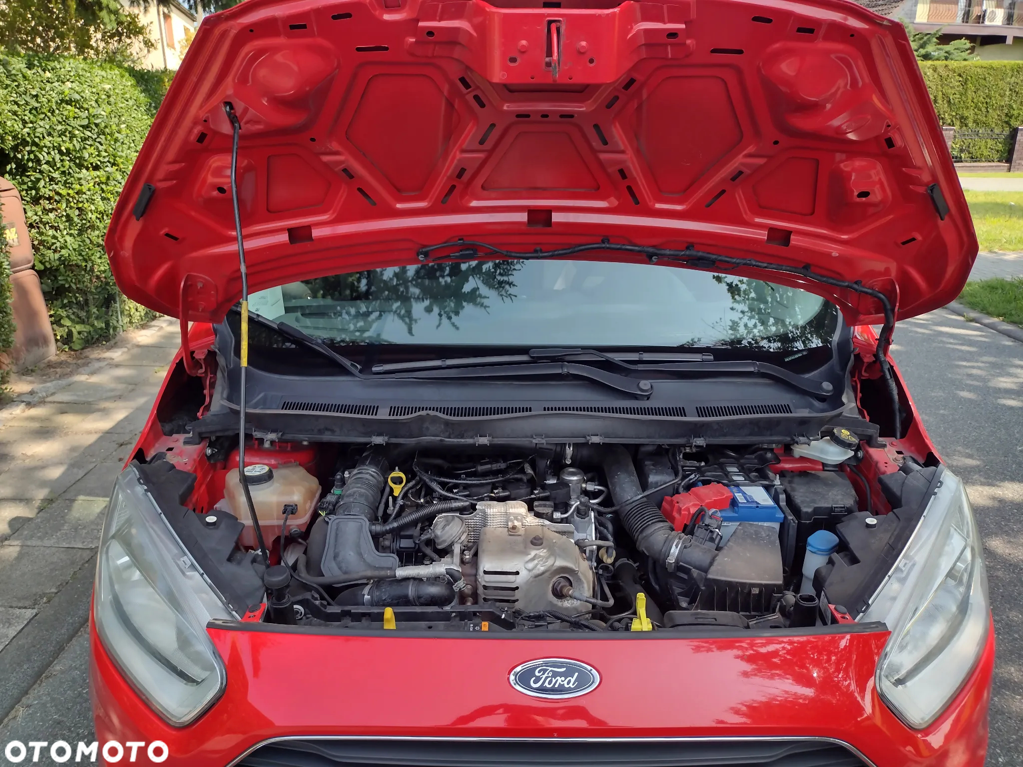Ford Tourneo Courier 1.0 EcoBoost S&S Titanium - 11