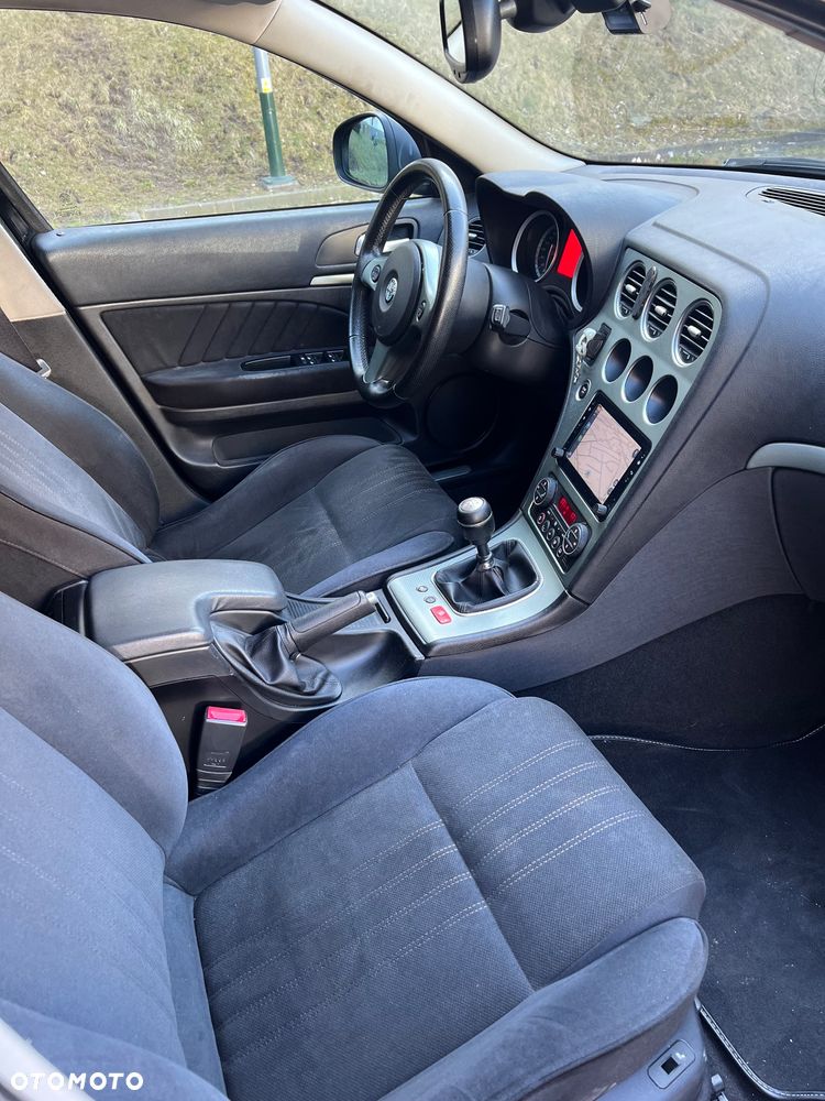 Alfa Romeo 159 1.9JTDM Distinctive - 8