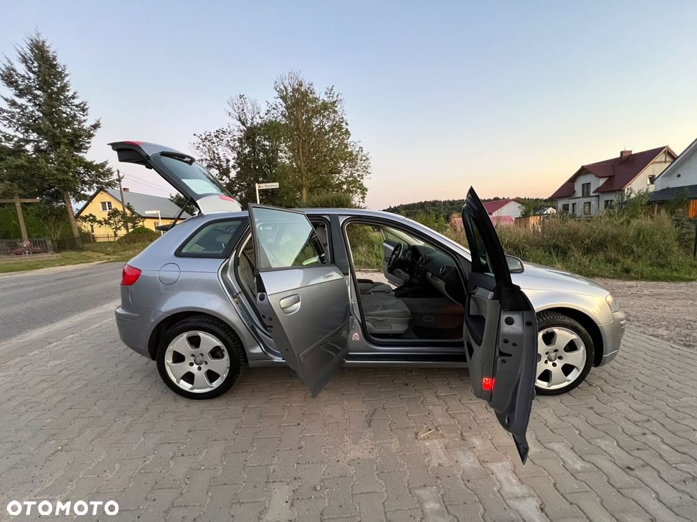 Audi A3 Sportback - 8