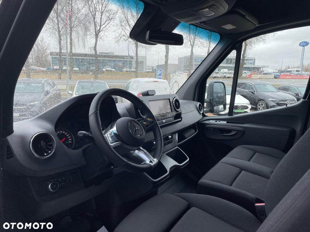 Mercedes-Benz Sprinter 317 CDI Reflektory LED Resorow. fotel Automat - 5