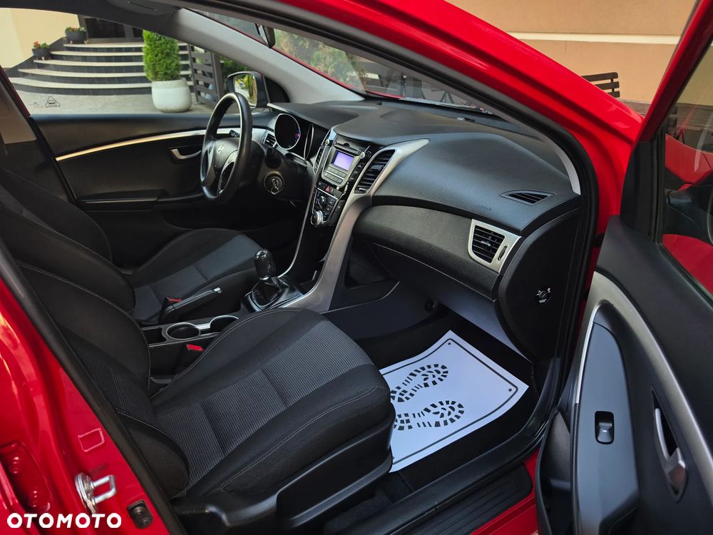 Hyundai i30 1.4 CRDi Trend - 7