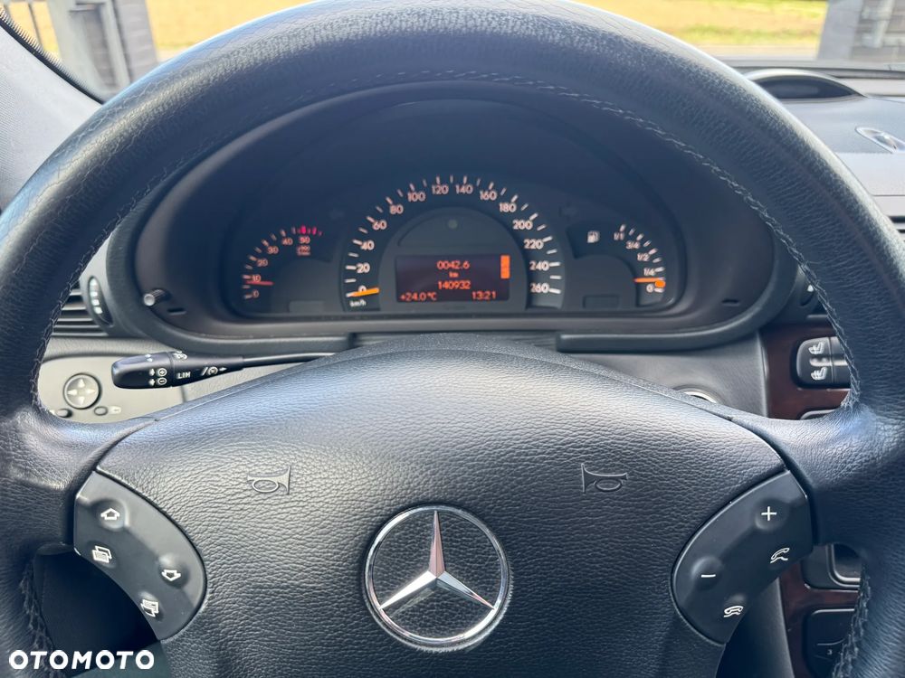 Mercedes-Benz Klasa C 200 CDI Automatik Elegance - 17