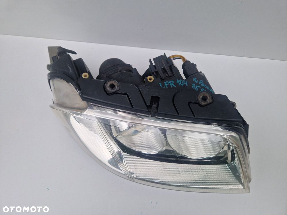 VW PASSAT B5 FL LAMPA PRZÓD PRZEDNIA PRAWA  EUROPA 3B0941616AN - 3