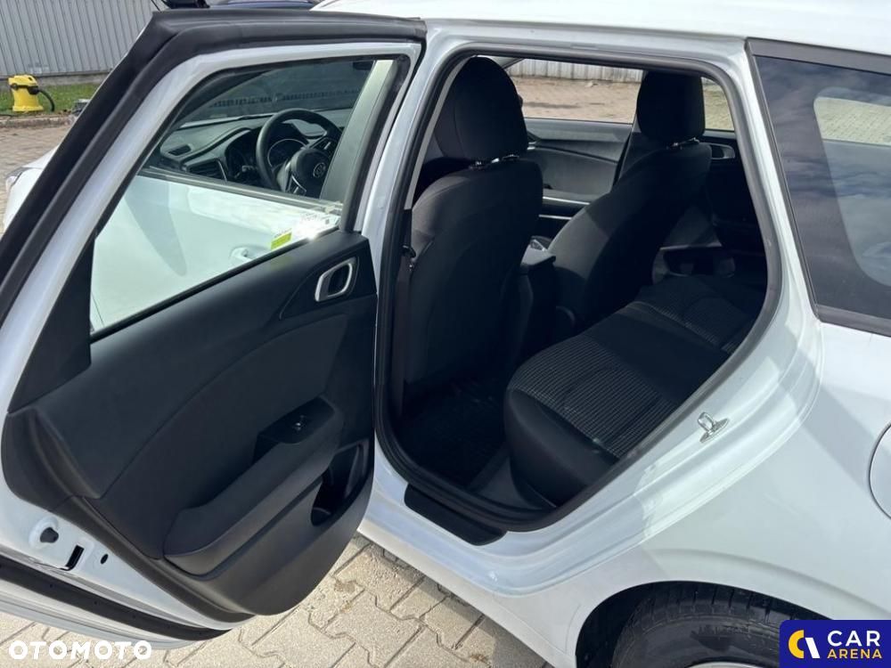 Kia Ceed - 18