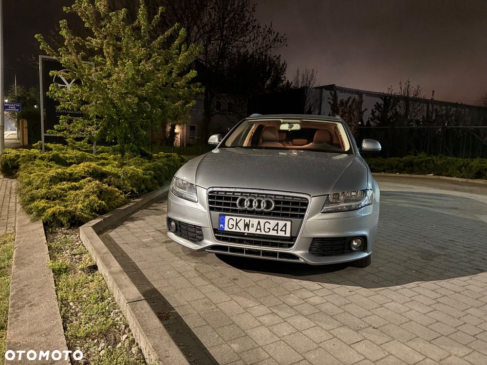 Audi A4 Avant 2.0 TDI - 1