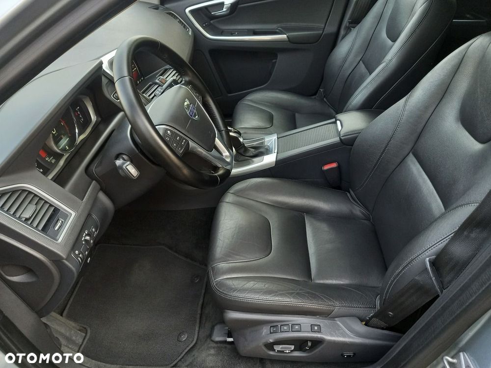 Volvo XC 60 D4 Geartronic Linje Inscription - 29