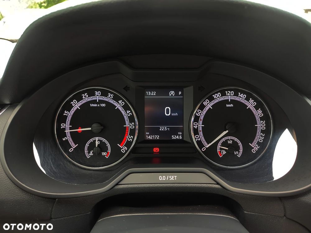Skoda Octavia Combi 2.0 TDI DSG Drive - 18