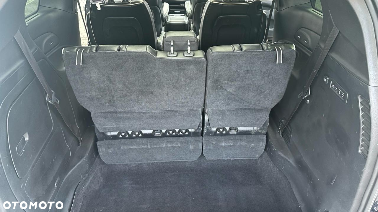 Chrysler Pacifica - 10