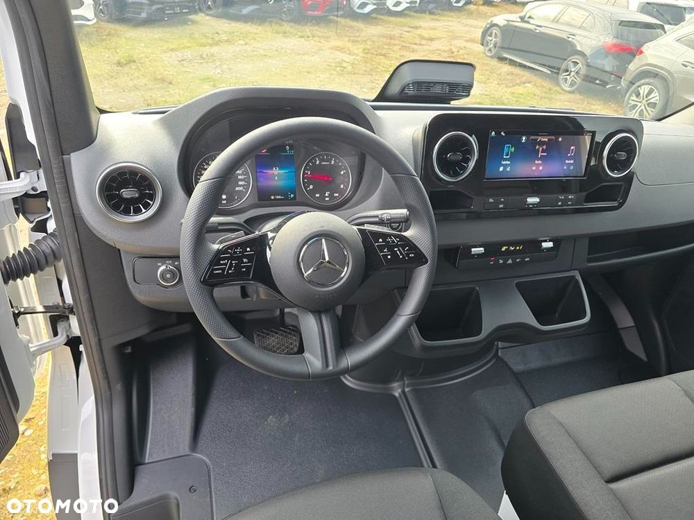 Mercedes-Benz Sprinter 317 CDI Long PRO 9G-Tronic - 14