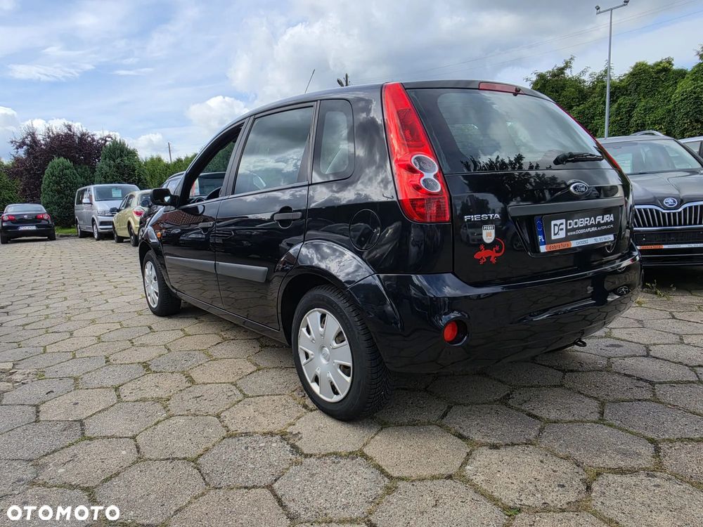 Ford Fiesta 1.4 Ghia - 2