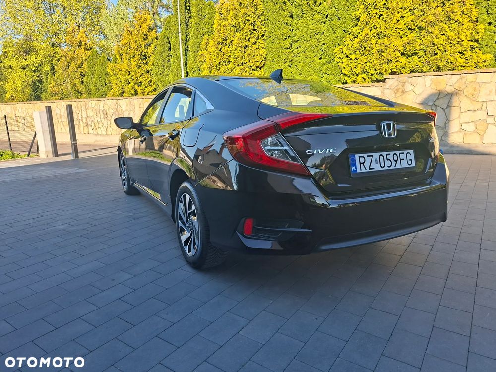 Honda Civic - 1