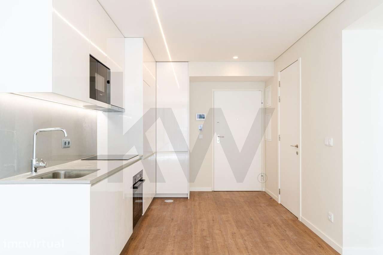 Apartamento T1 com varanda, em Vila Nova de Gaia. - Grande imagem: 2/16