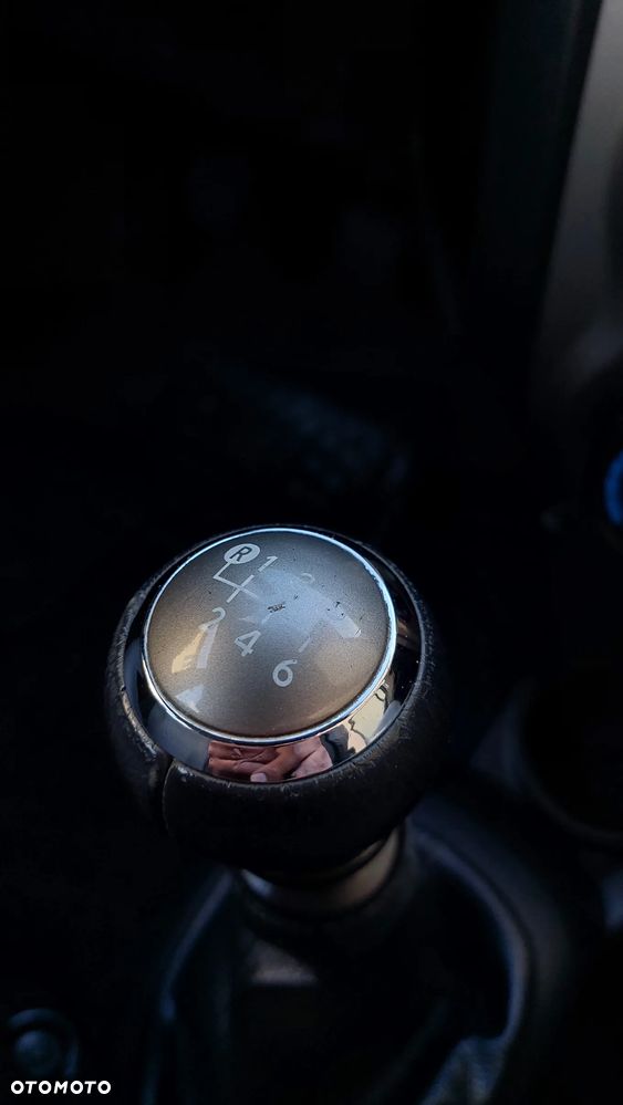 Toyota Yaris 1.33 VVT-i Sol - 26