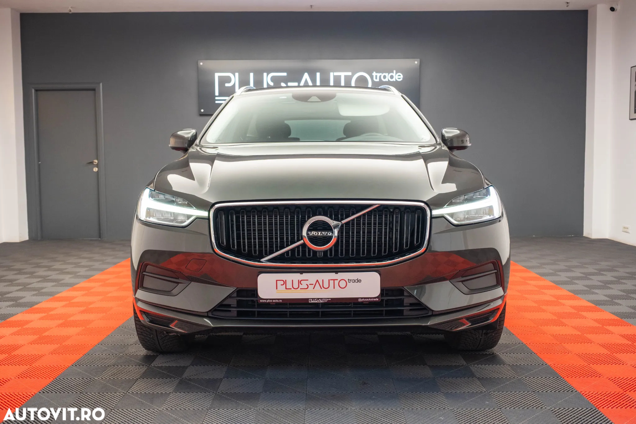 Volvo XC 60 D4 Momentum - 2