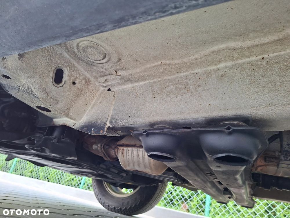 Suzuki Vitara - 16
