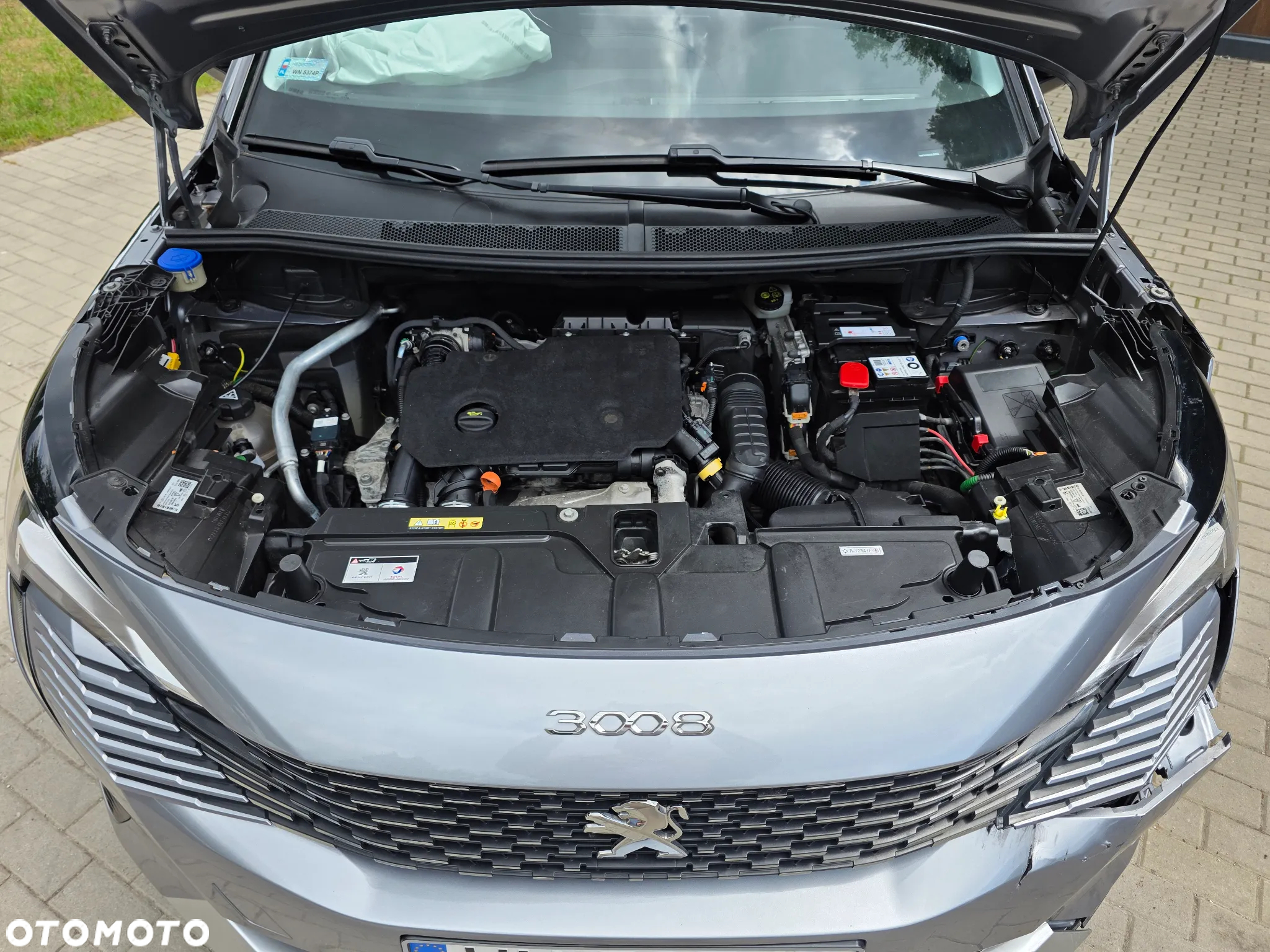 Peugeot 3008 1.5 BlueHDi Allure S&S - 12