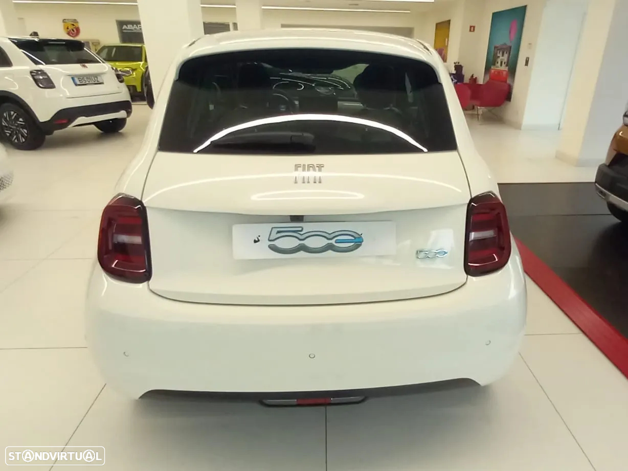 Fiat 500e 42 kWh - 5
