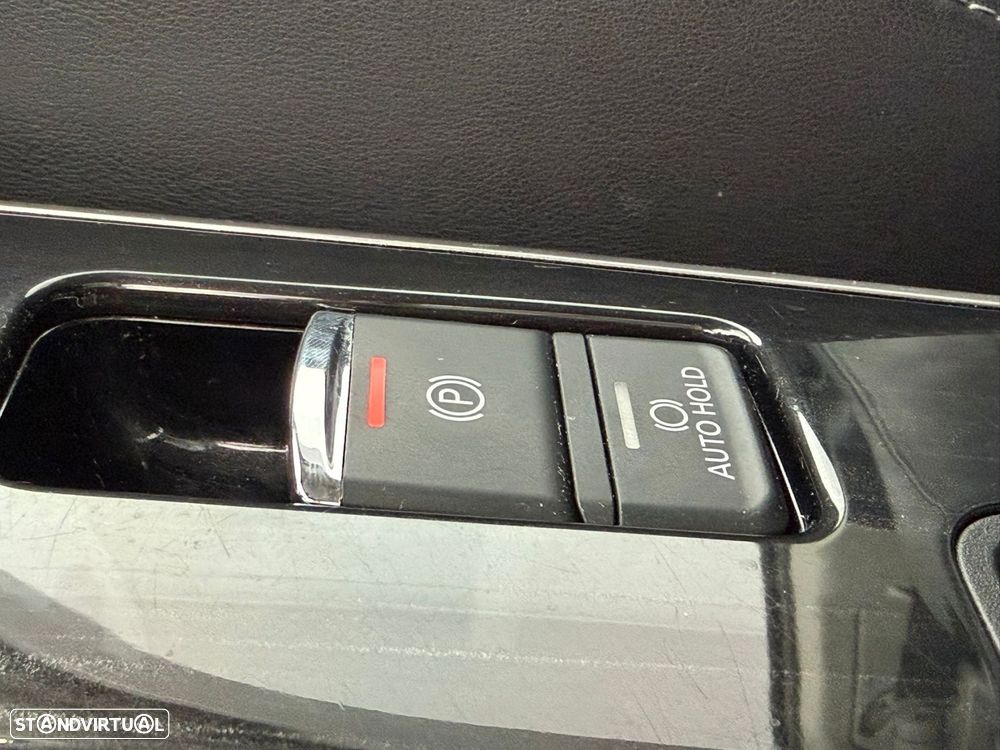 Mitsubishi Outlander 2.0 Instyle Navi - 14