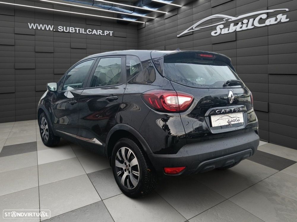 Renault Captur 1.5 dCi Exclusive - 4