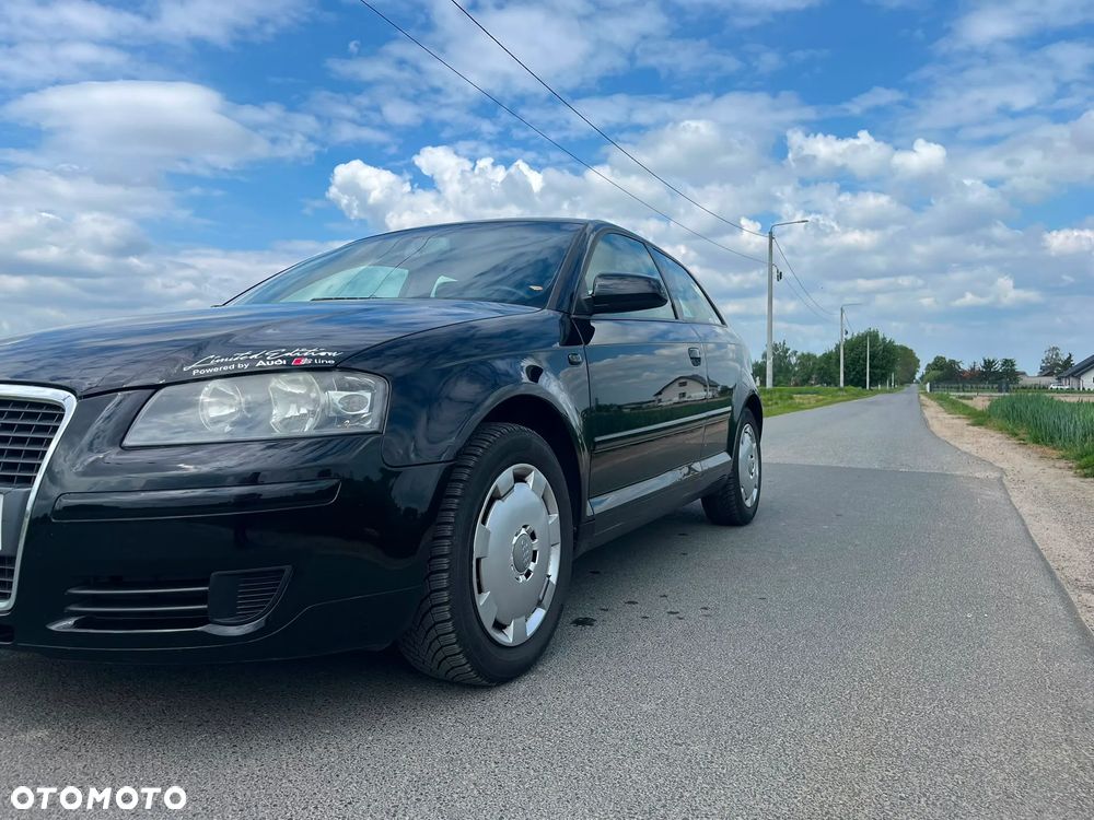 Audi A3 3-drzwiowe 1.6 Ambition - 3