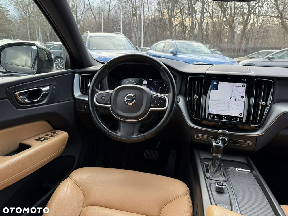 Volvo XC 60 D4 AWD Momentum - 15