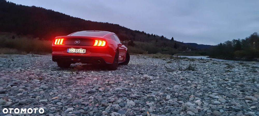 Ford Mustang 2.3 EcoBoost - 9