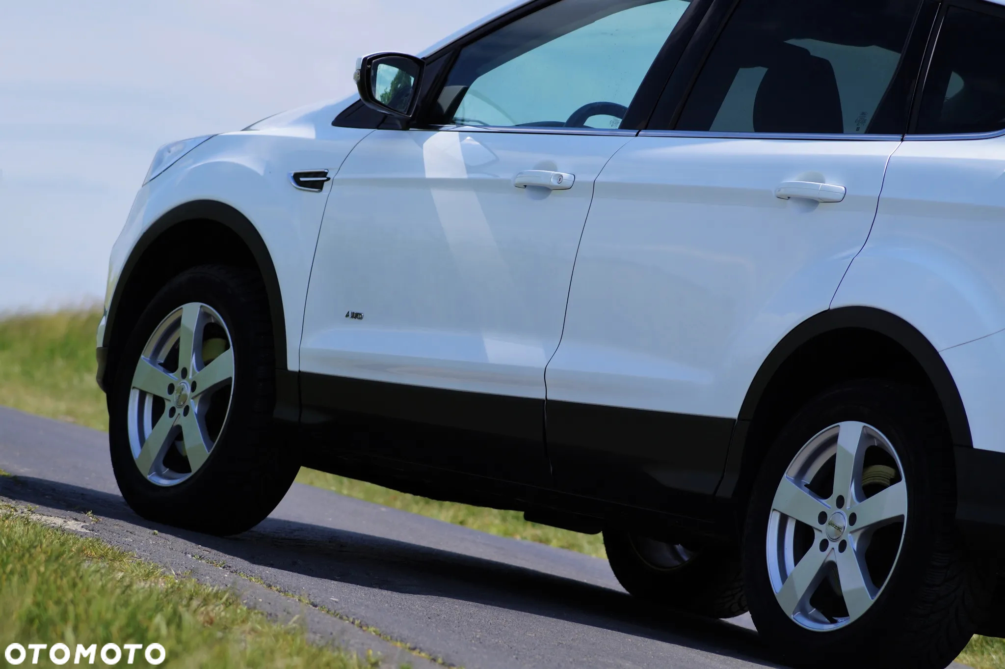 Ford Kuga - 14