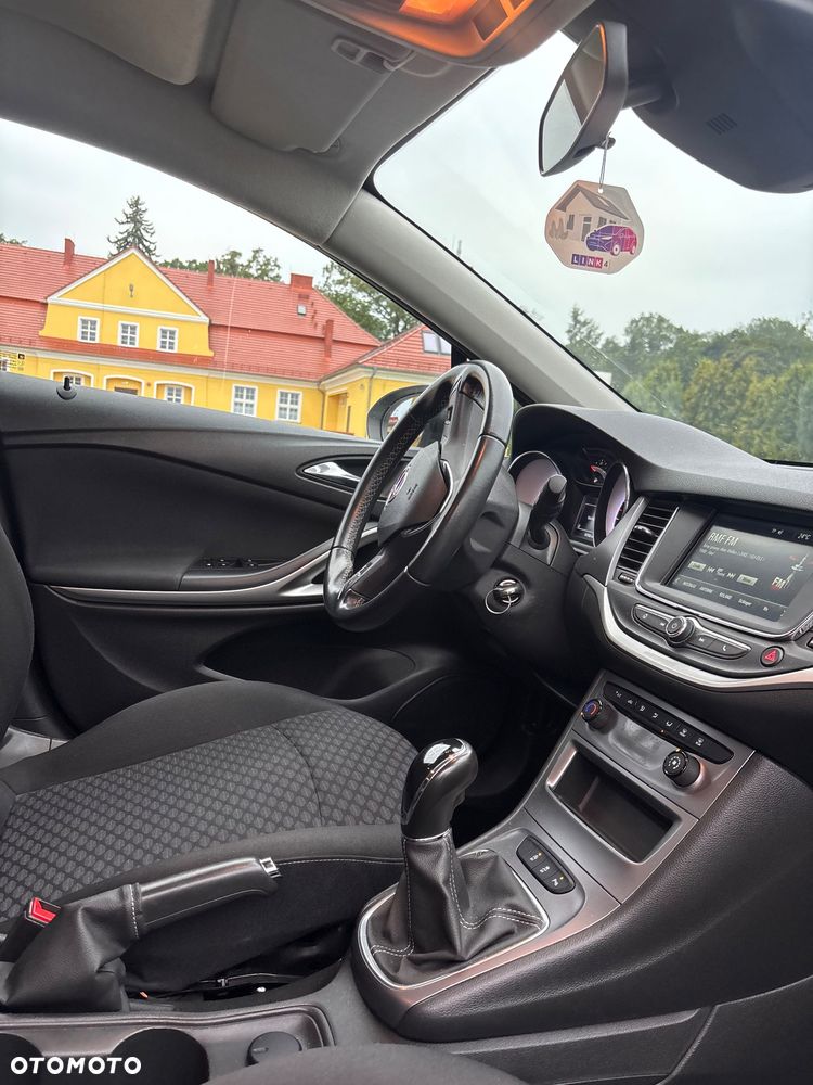 Opel Astra 1.5 D Start/Stop Ultimate - 9