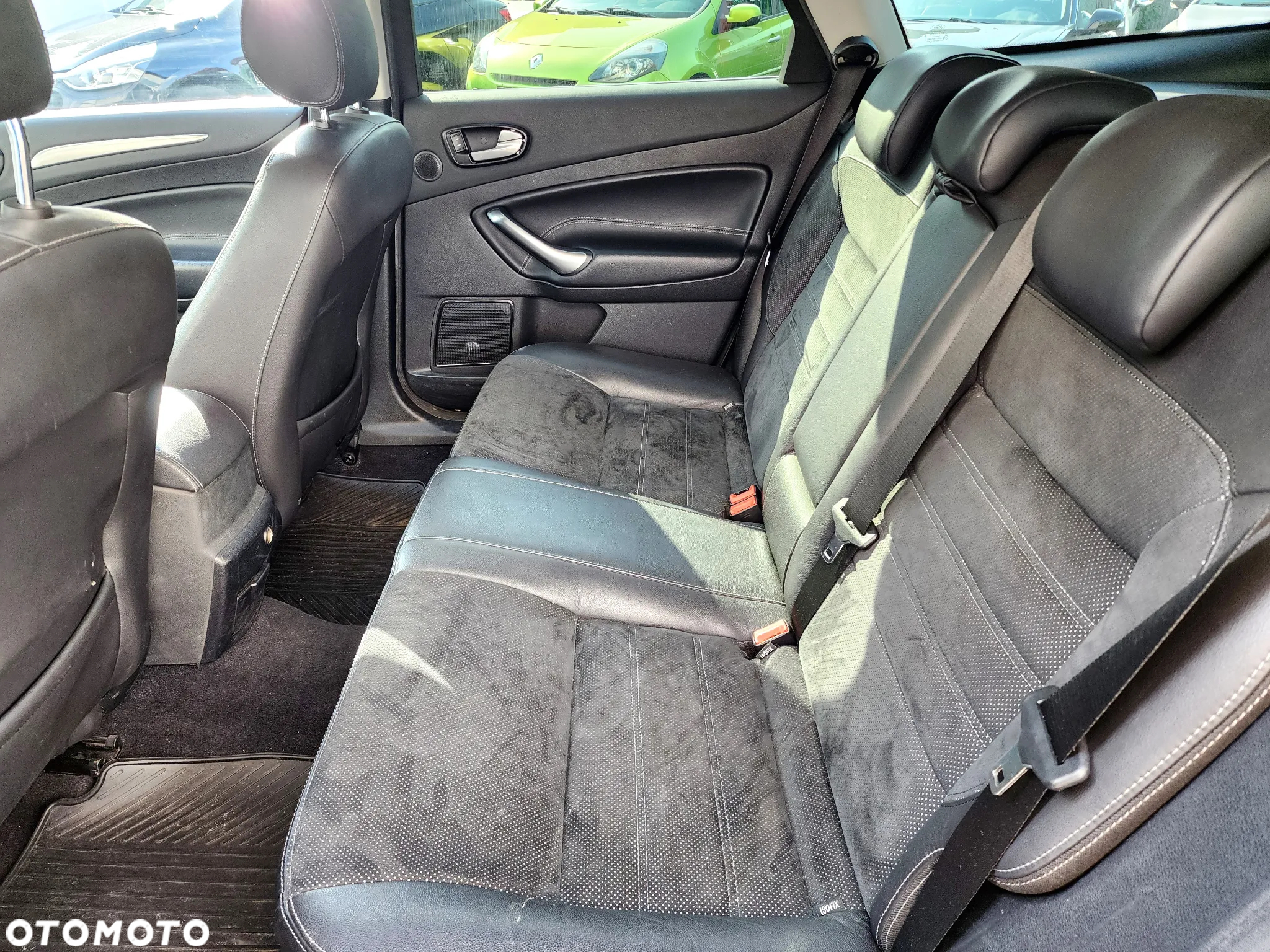 Ford Mondeo 2.0 Titanium - 25