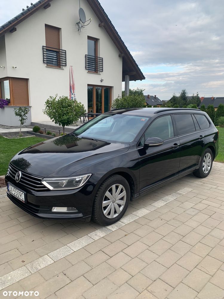 Volkswagen Passat Variant 2.0 TDI (BlueMotion Technology) Trendline - 14