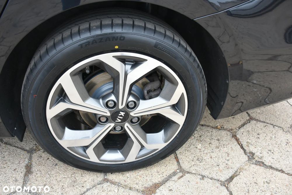 Kia Ceed - 26