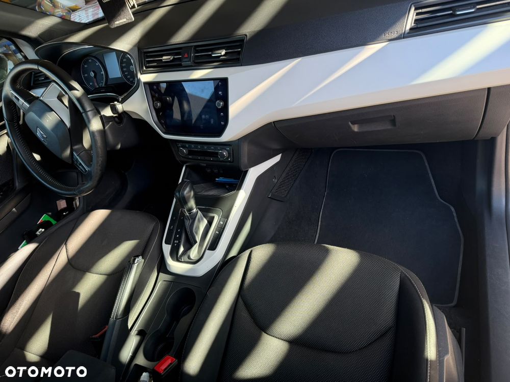 Seat Arona - 8