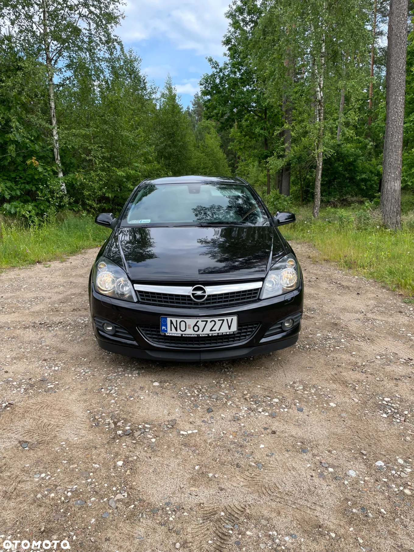 Opel Astra GTC 1.6 - 6