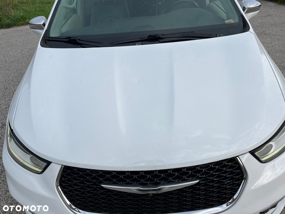 Chrysler Pacifica - 9