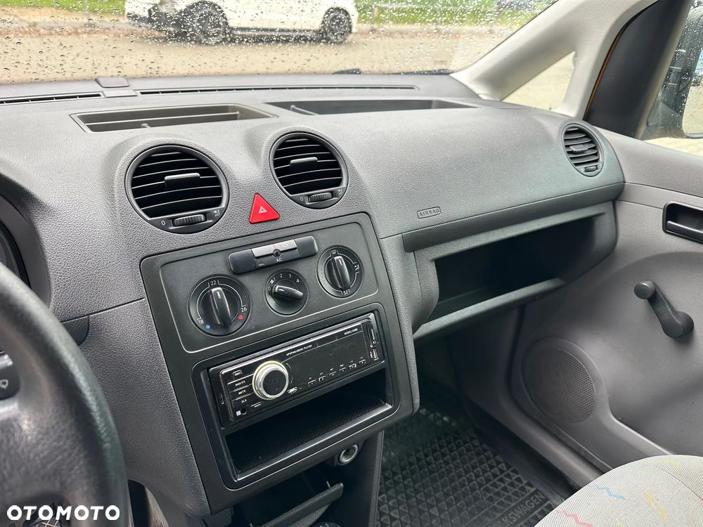 Volkswagen Caddy - 15