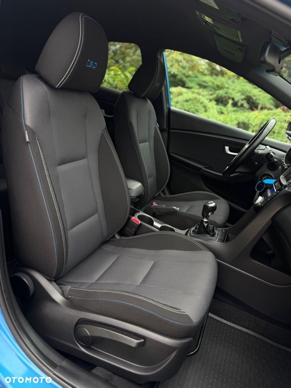 Hyundai i30 1.6 GDI Premium - 33
